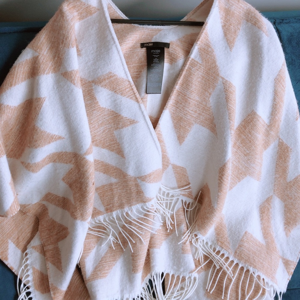 Maje poncho